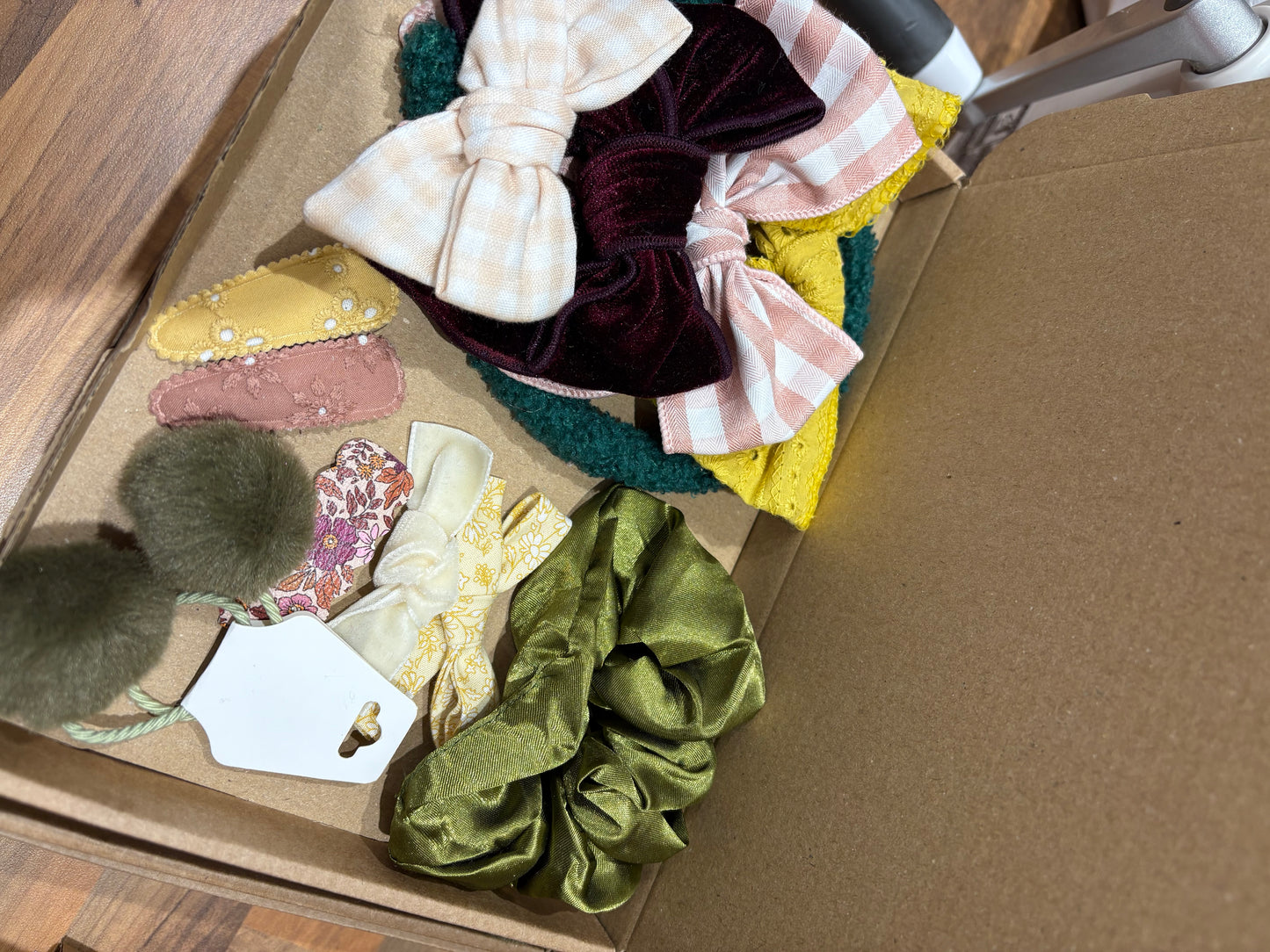 Clearance £10 boxes
