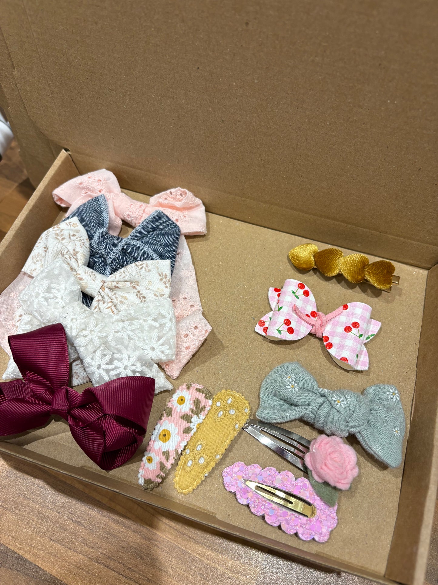 Clearance £10 boxes