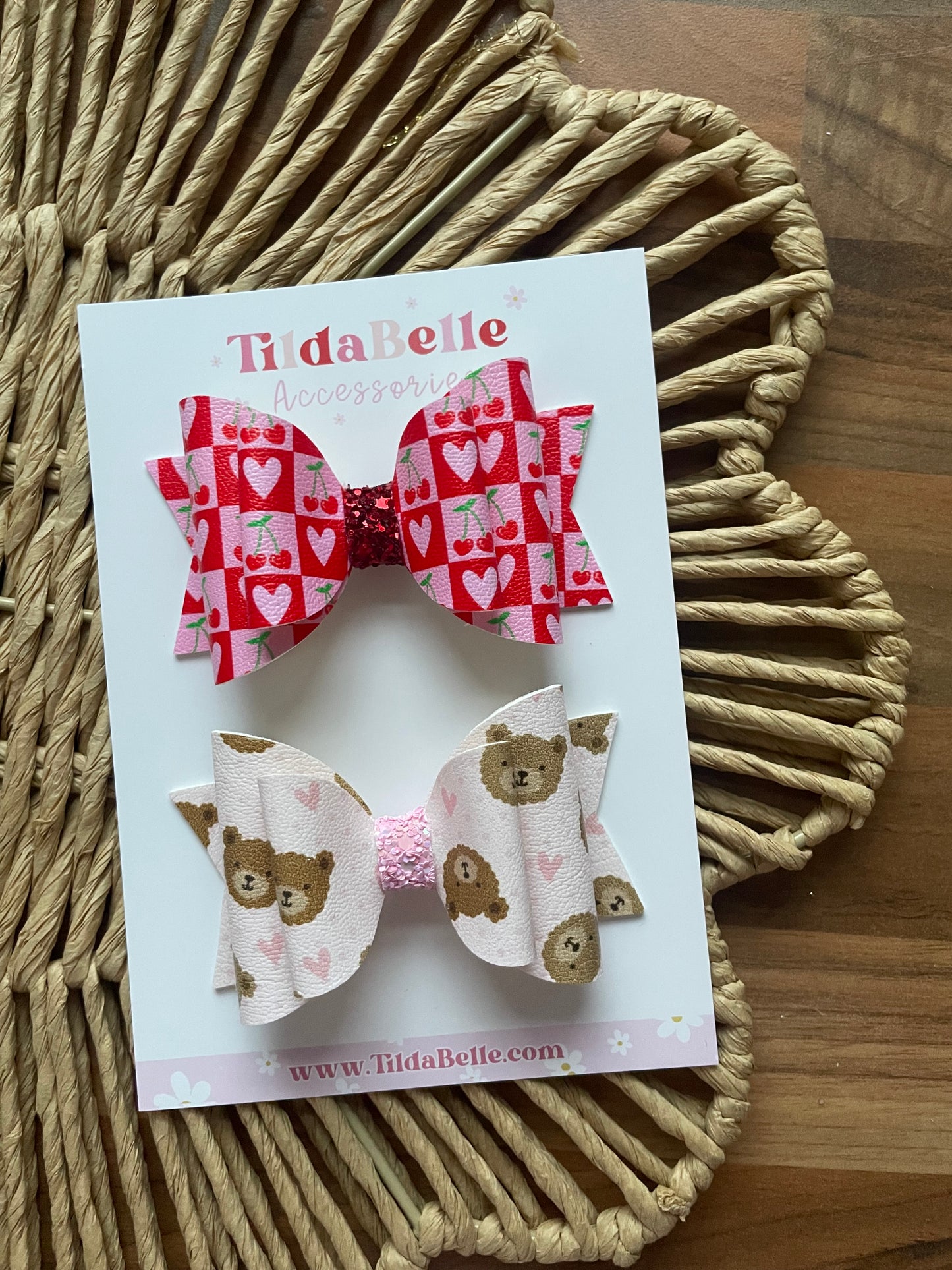 Matilda bows (small and large)