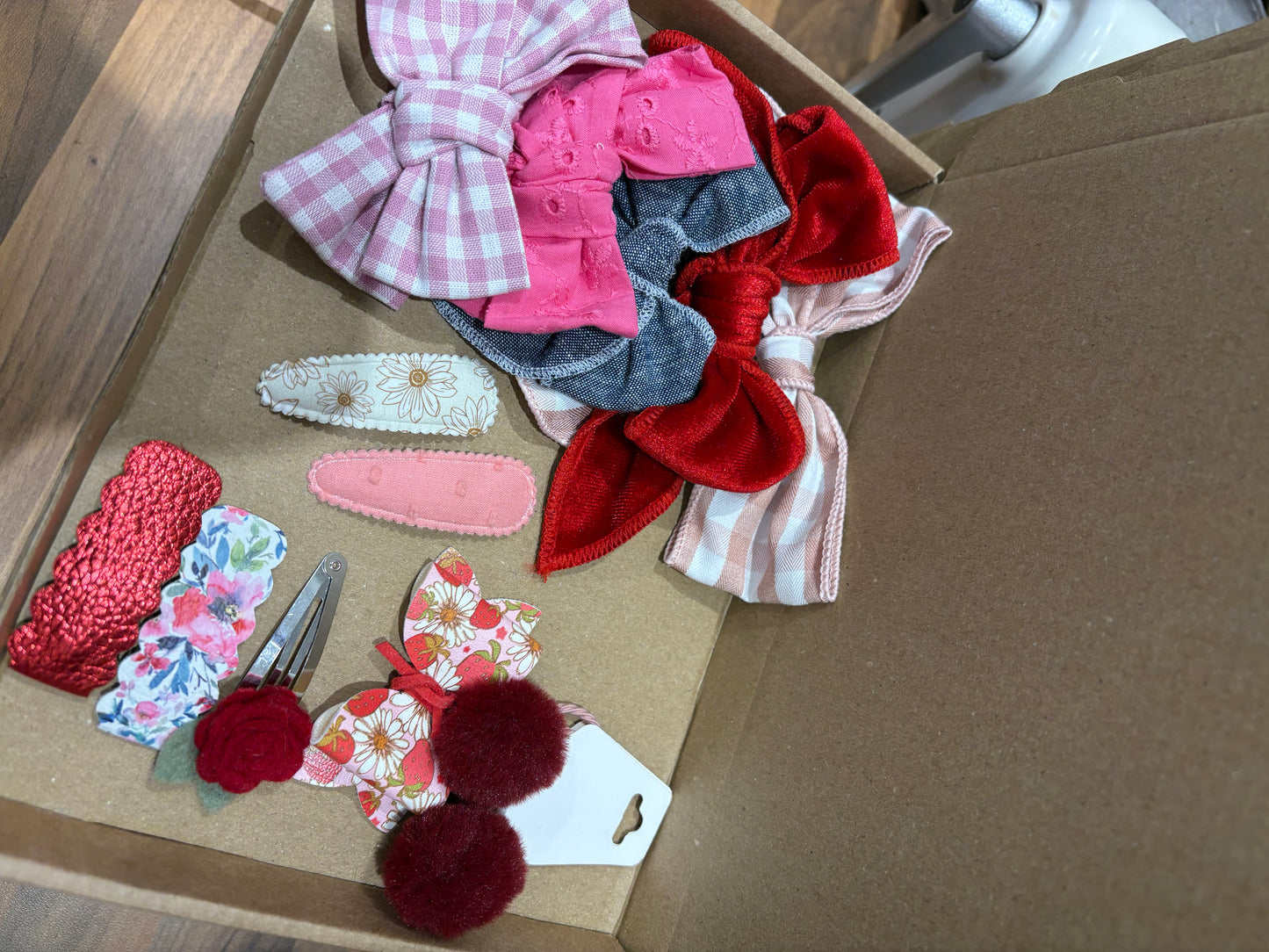Clearance £10 boxes