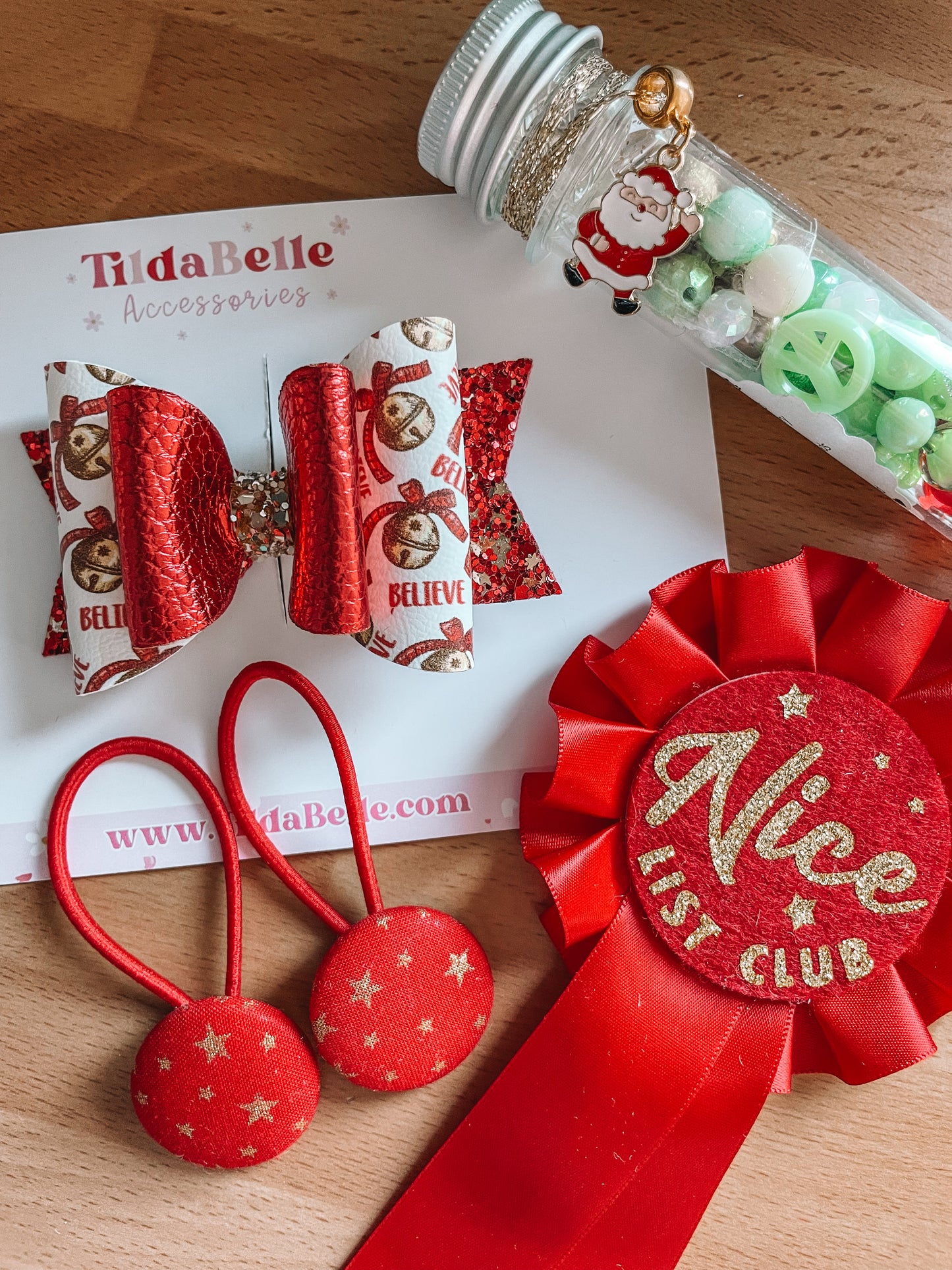 Nice list rosette badge