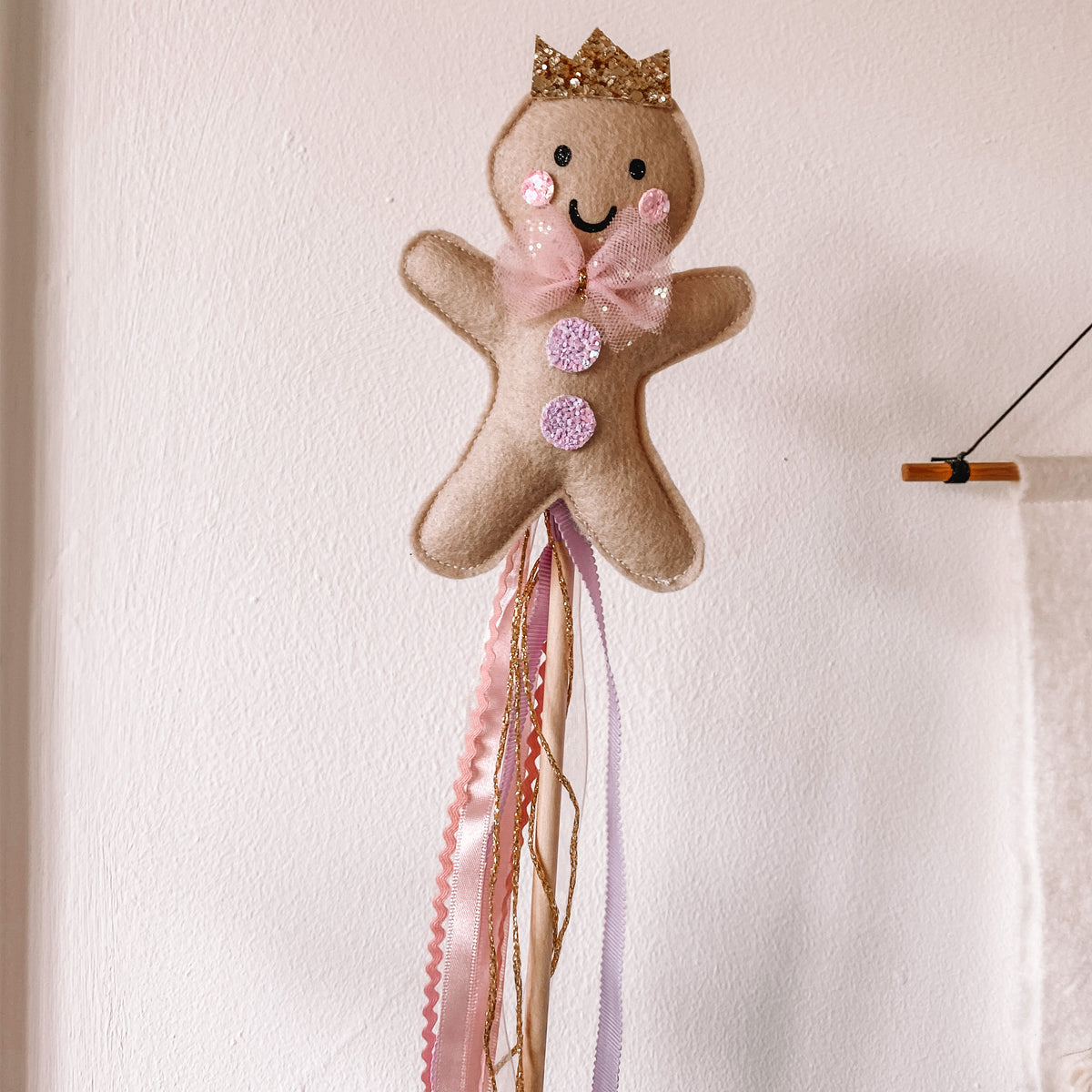 Gingerbread wand